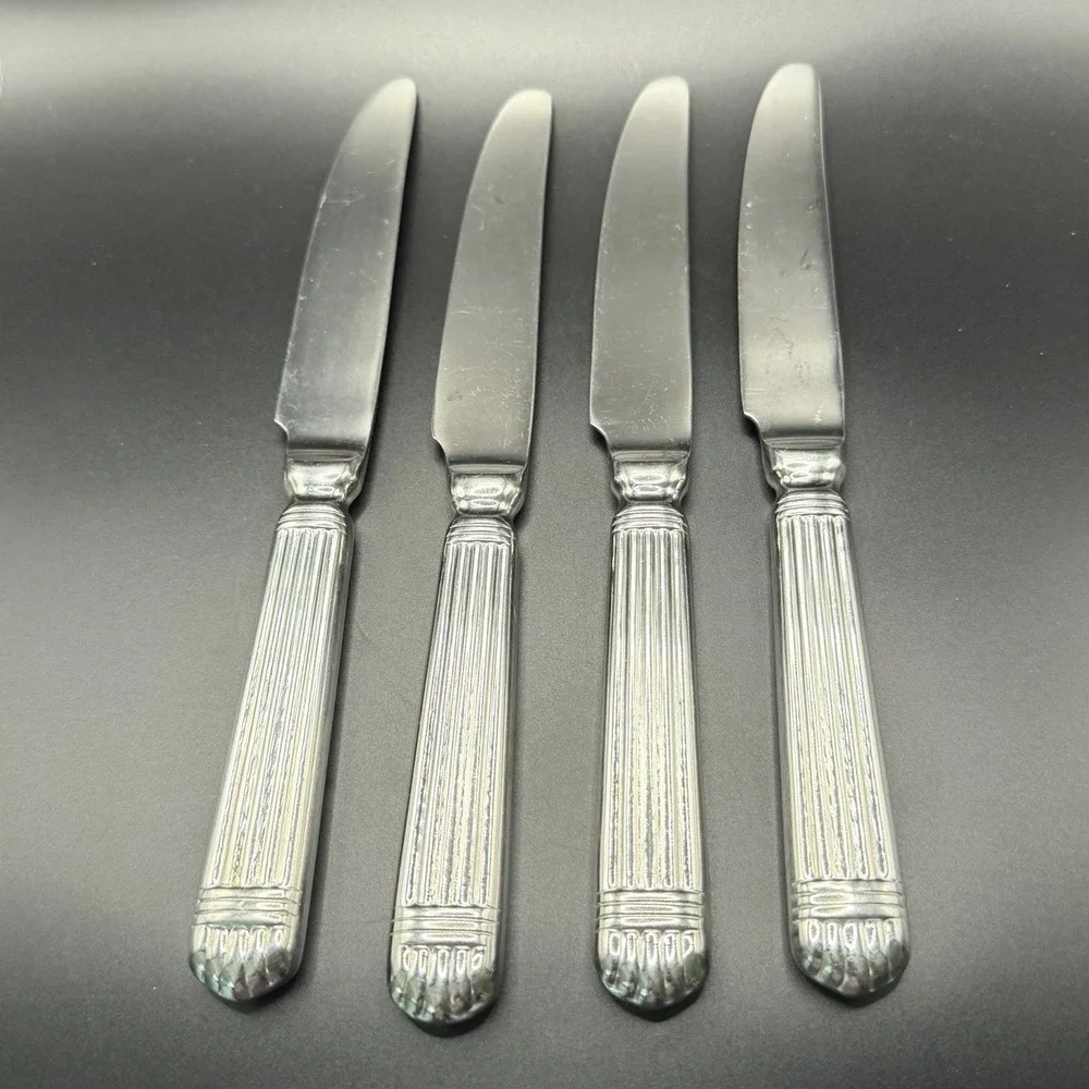 Wallace Silversmith Stainless Flatware Dinner Knives 18/10 Set/4